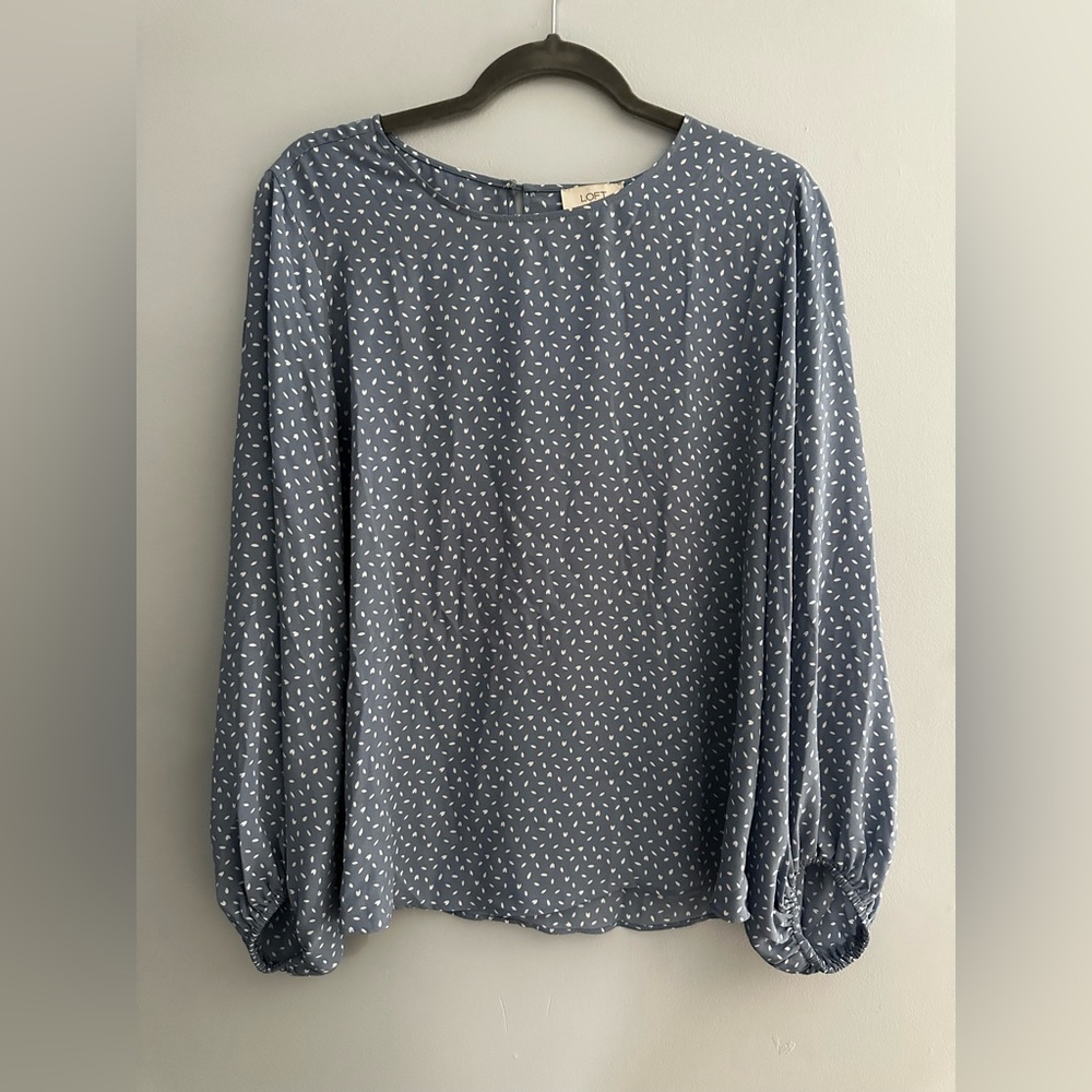 Loft Outlet blouse, light blue with white design, size medium